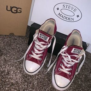 Burgundy converse